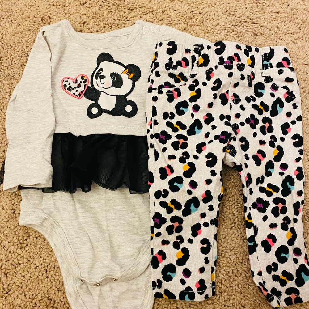 Long sleeve top and soft, leopard print jeans